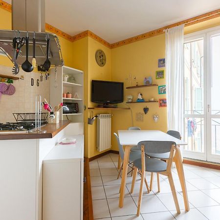 Bnbutler Torelli - Grazioso E Luminoso Bilocale Lejlighed Milano Eksteriør billede