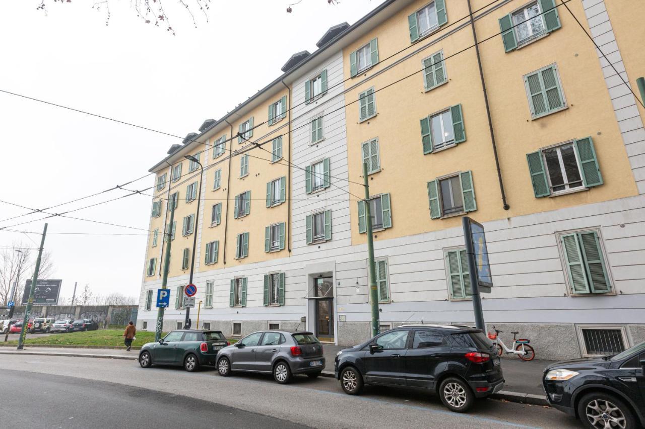 Bnbutler Torelli - Grazioso E Luminoso Bilocale Lejlighed Milano Eksteriør billede