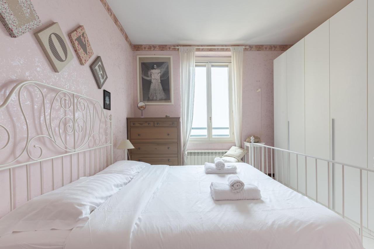 Bnbutler Torelli - Grazioso E Luminoso Bilocale Lejlighed Milano Eksteriør billede